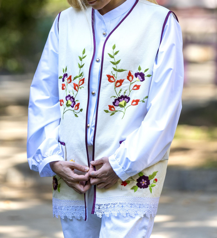 وست کتان گلدوزی خیال